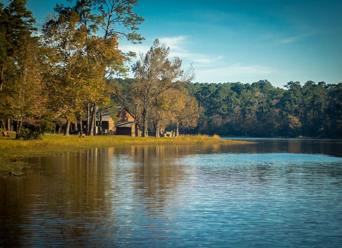 Conroe, TX - Lake Rave in Huntsville Texas